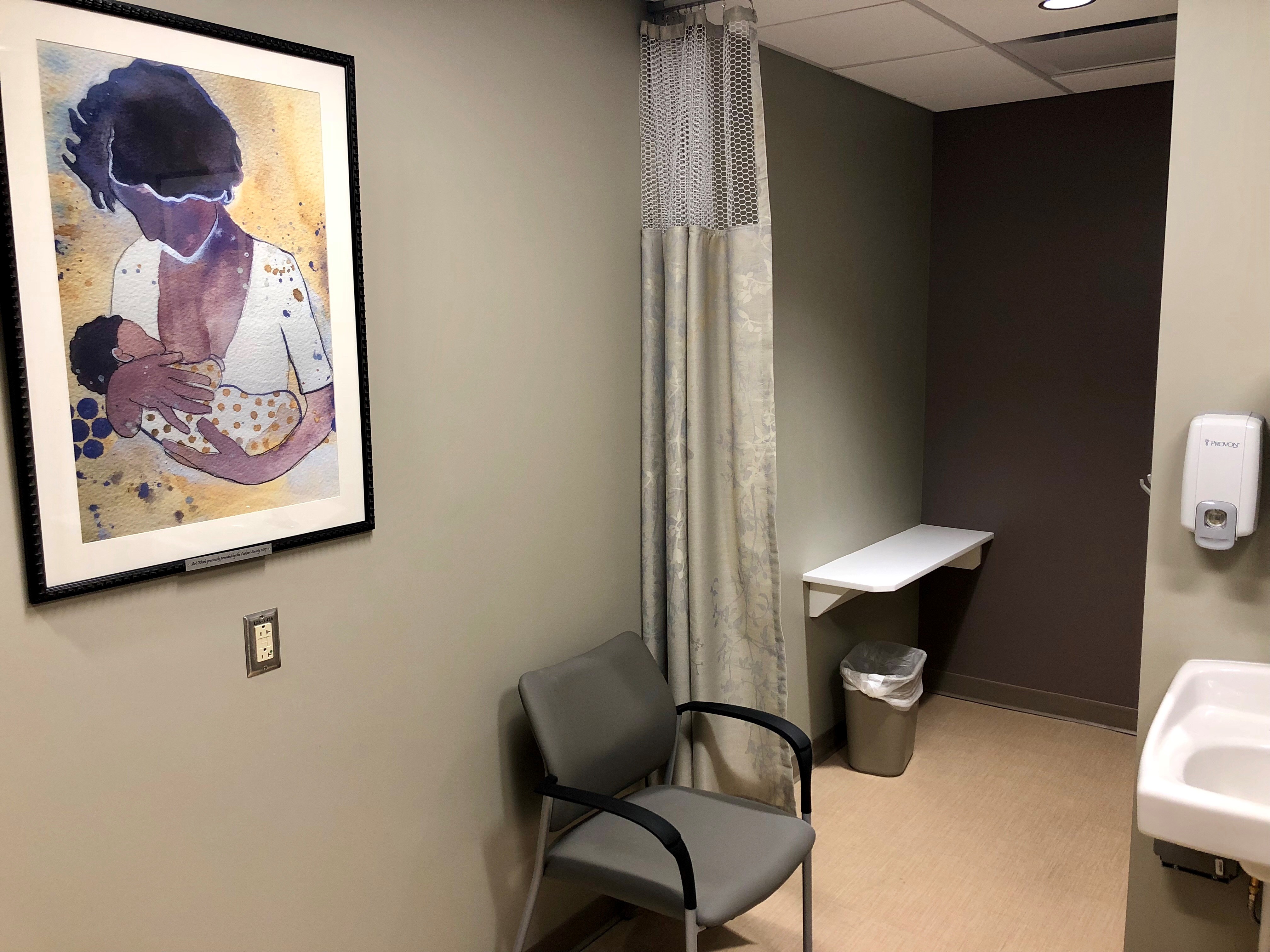 newest-and-biggest-mother-s-room-at-nebraska-medicine-is-now-open